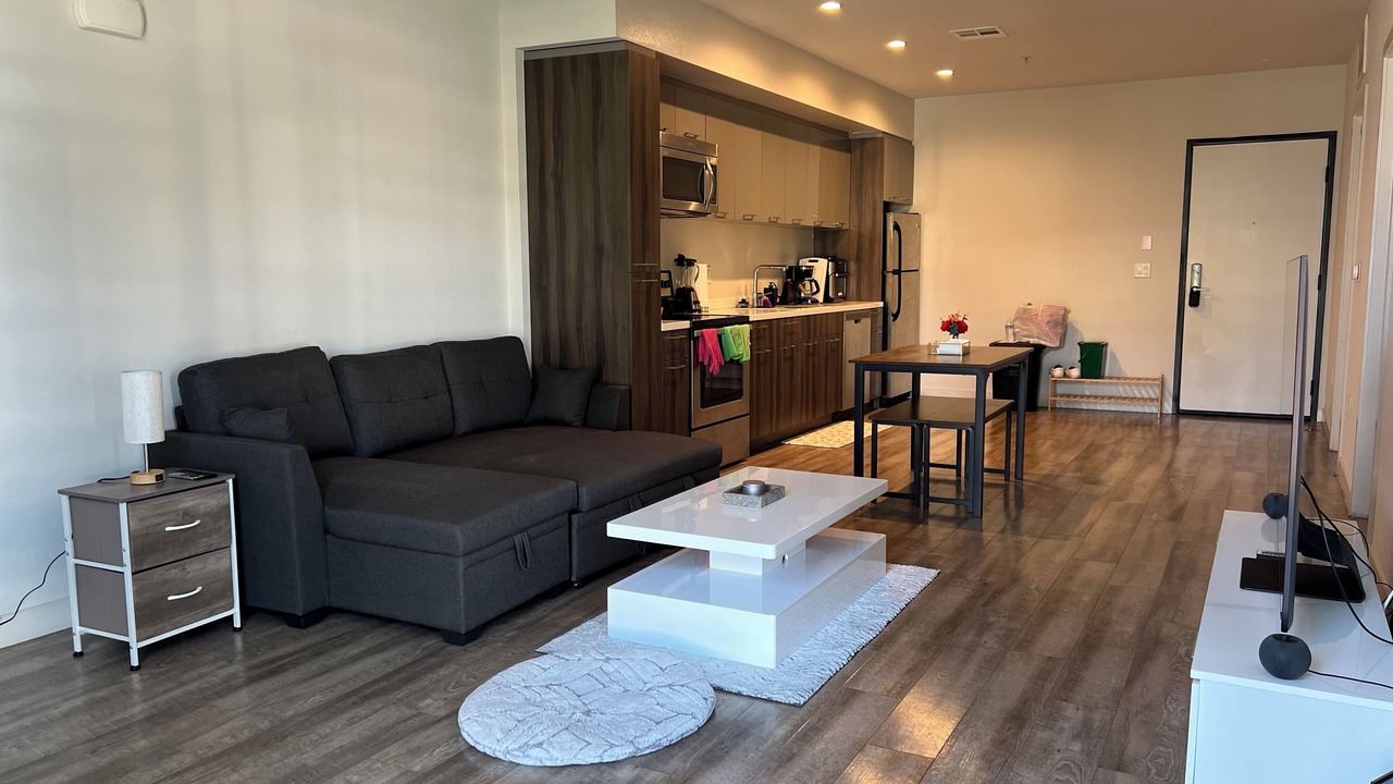 Photo of Livingroom in Westlake South