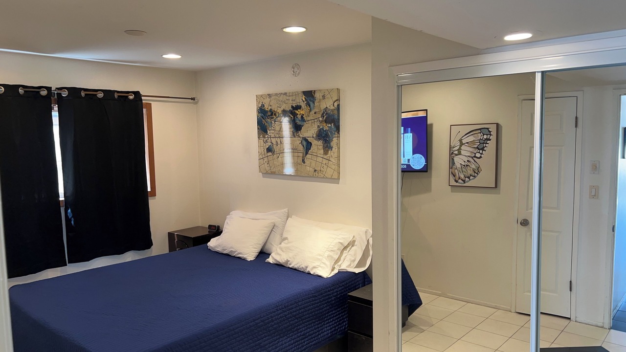 Photo of Bedroom in Santa Ana Heights