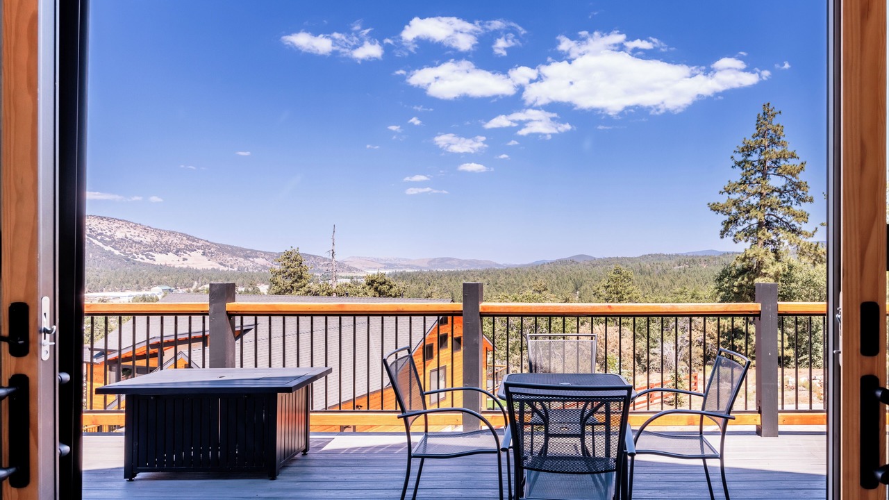 Photo of Outdoor in Castle Glen Estates