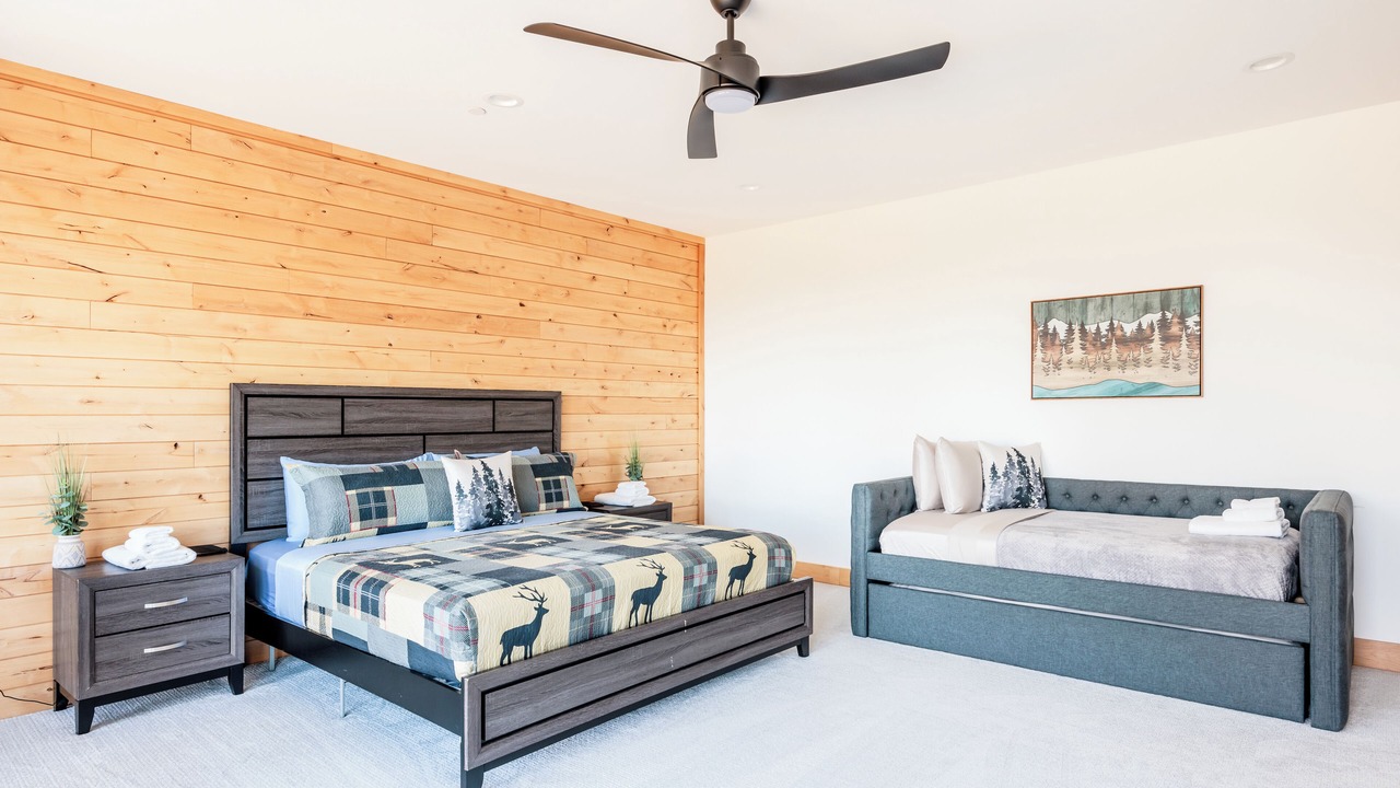Photo of Bedroom in Castle Glen Estates