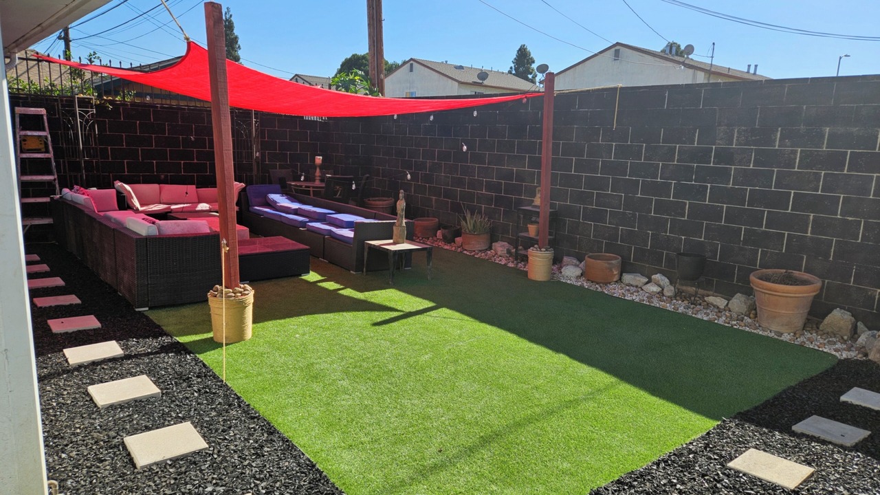 Photo of Outdoor in Harbor Gateway North