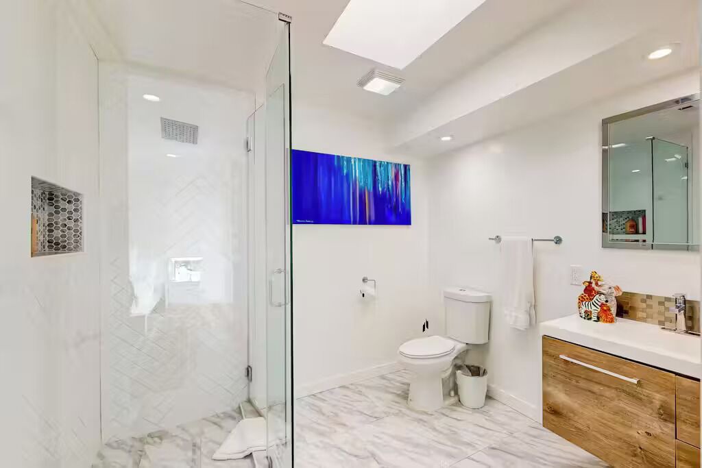 Photo of Bathroom in Malibu