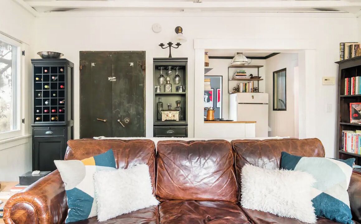 Photo of Livingroom in Elysian Heights