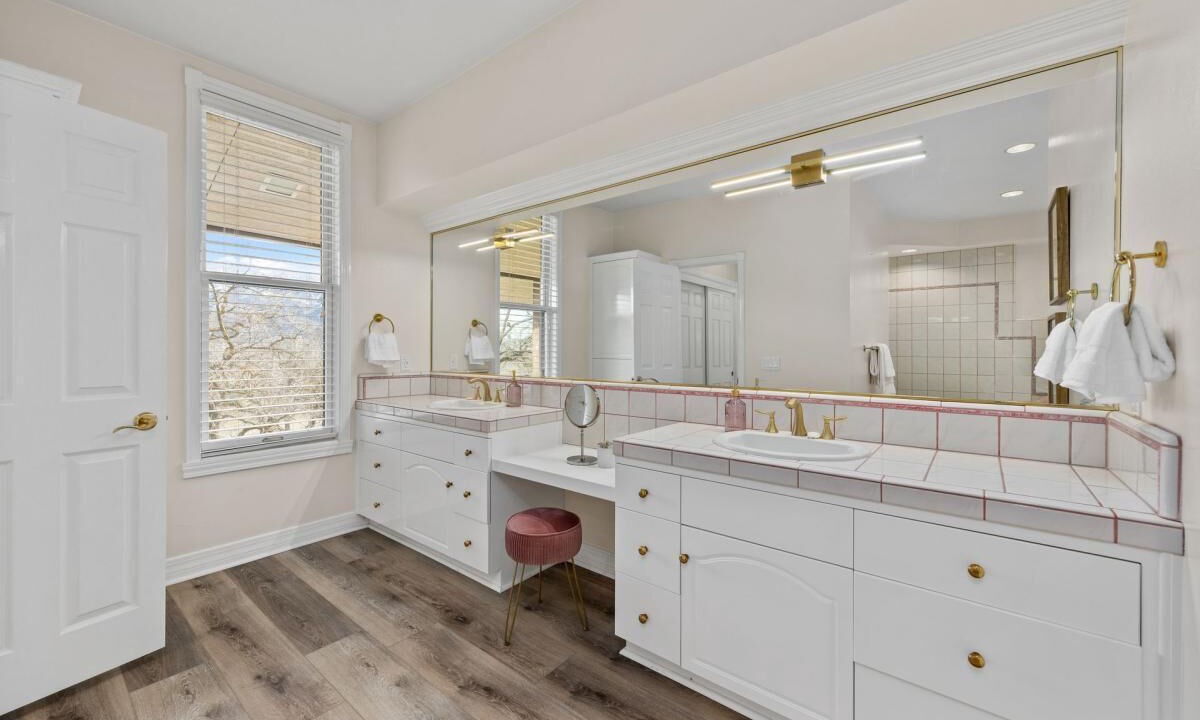 Photo of Bathroom in Stallion Springs