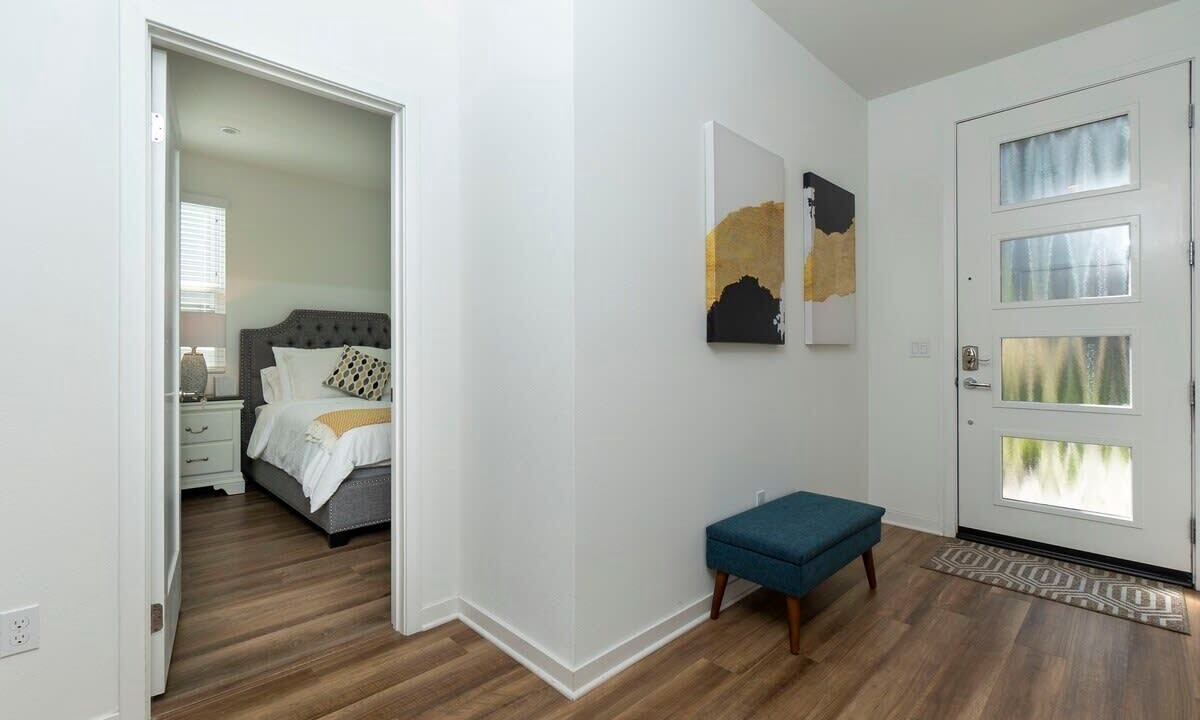 Photo of Bedroom in Airport Area