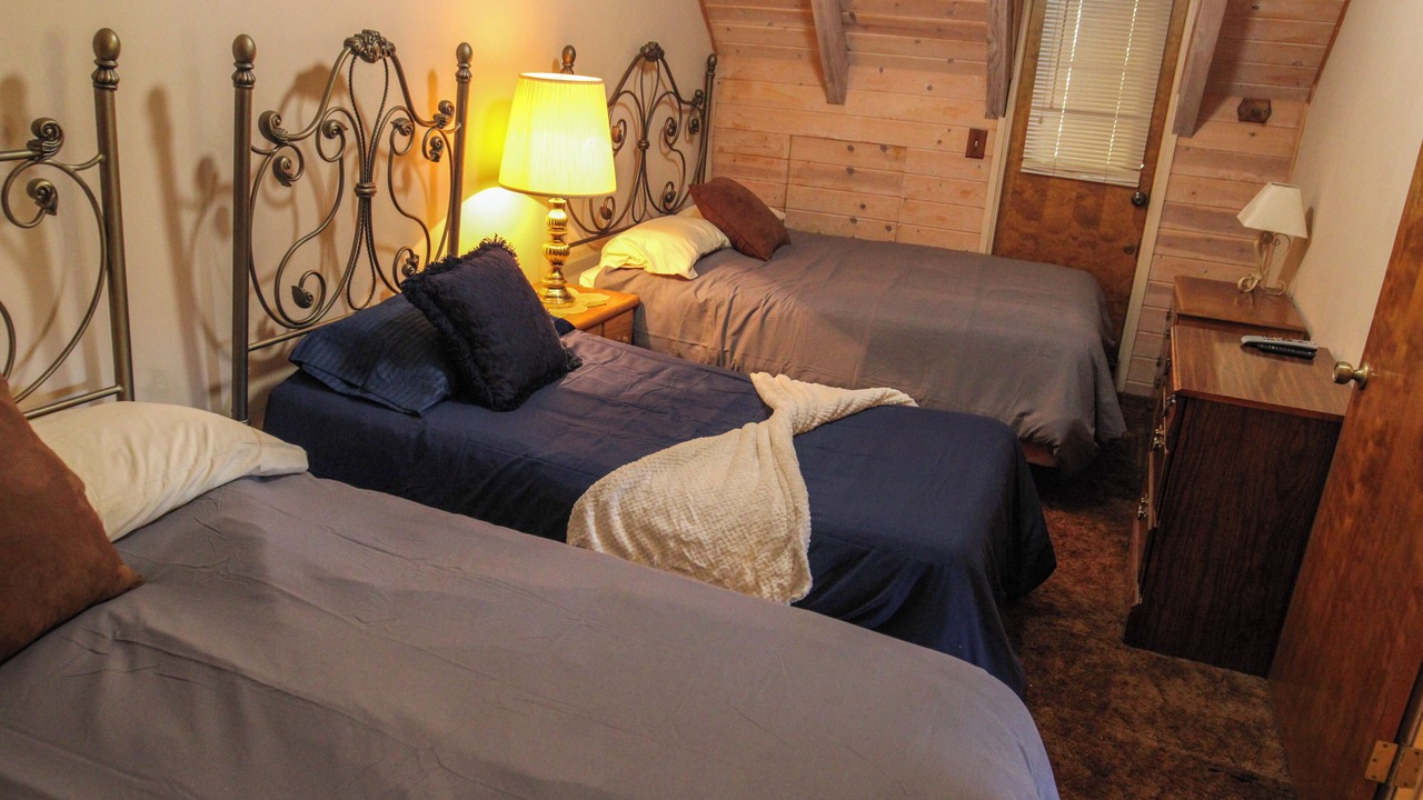 Photo of Bedroom in Alta Sierra