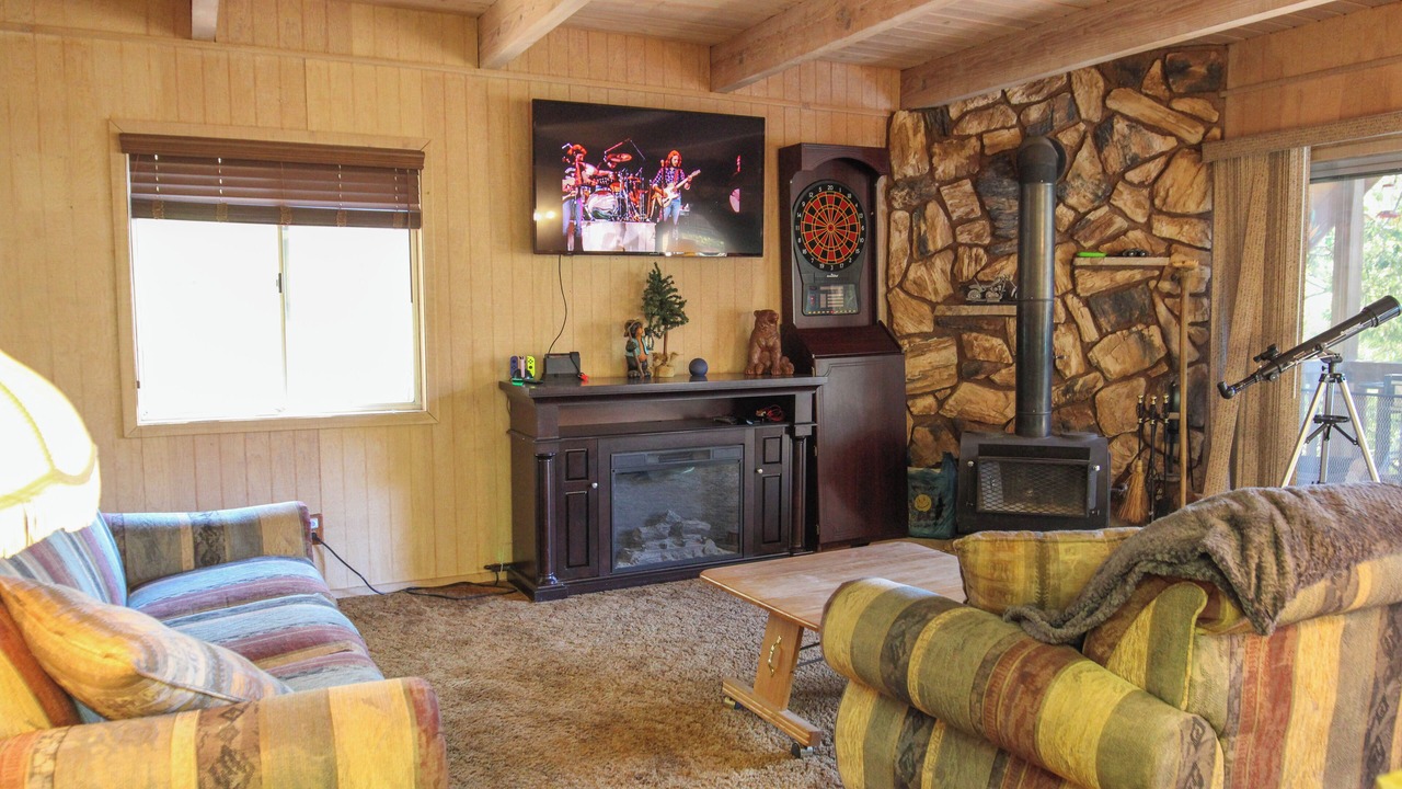 Photo of Livingroom in Alta Sierra