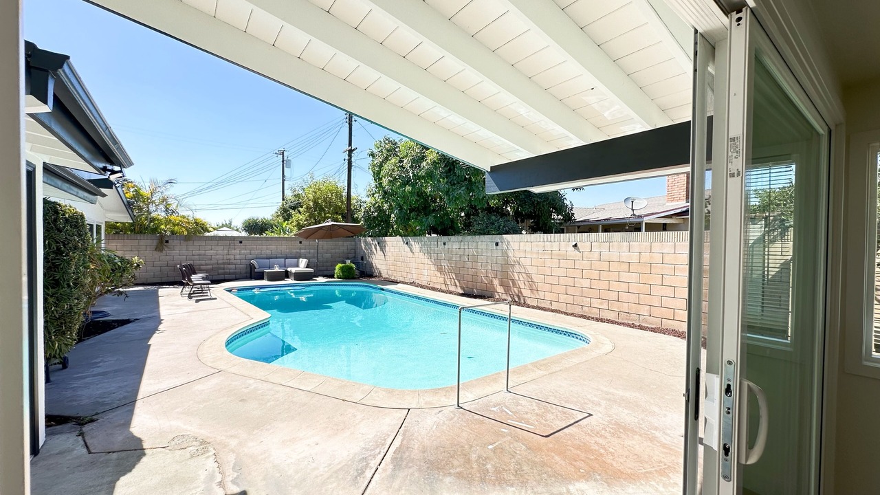 Photo of Outdoor in Covina