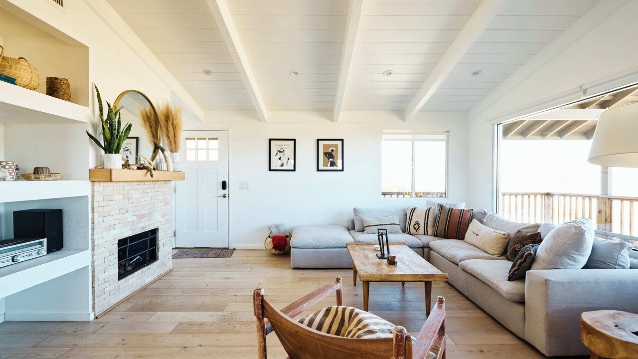 Photo of Livingroom in Pioneertown