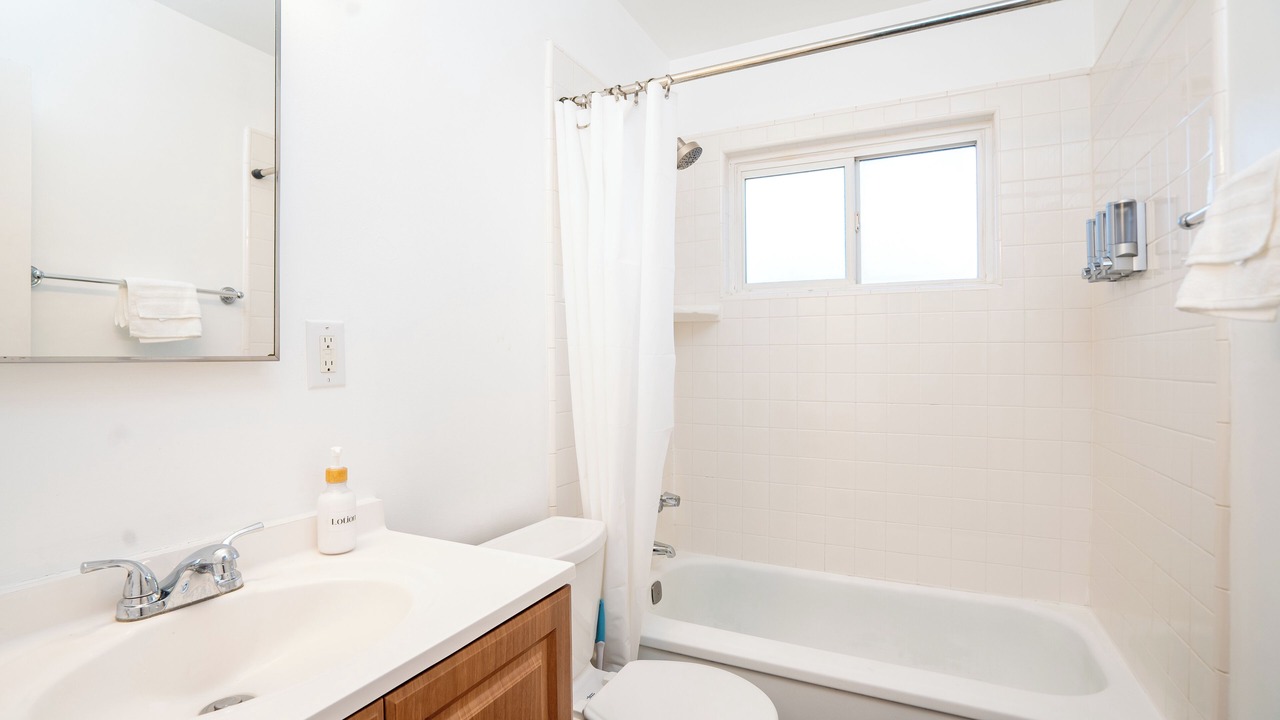 Photo of Bathroom in Palmdale