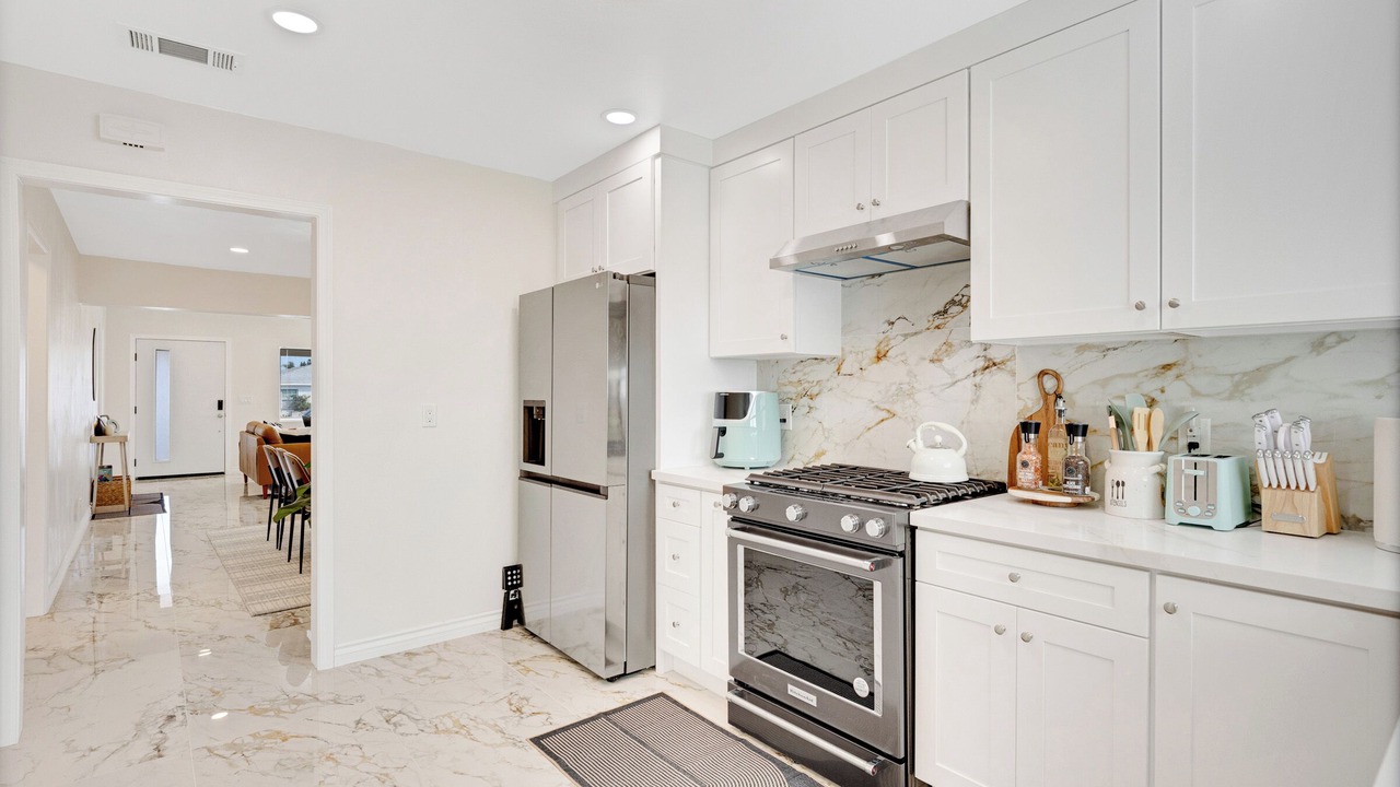 Photo of Kitchen in Midway City