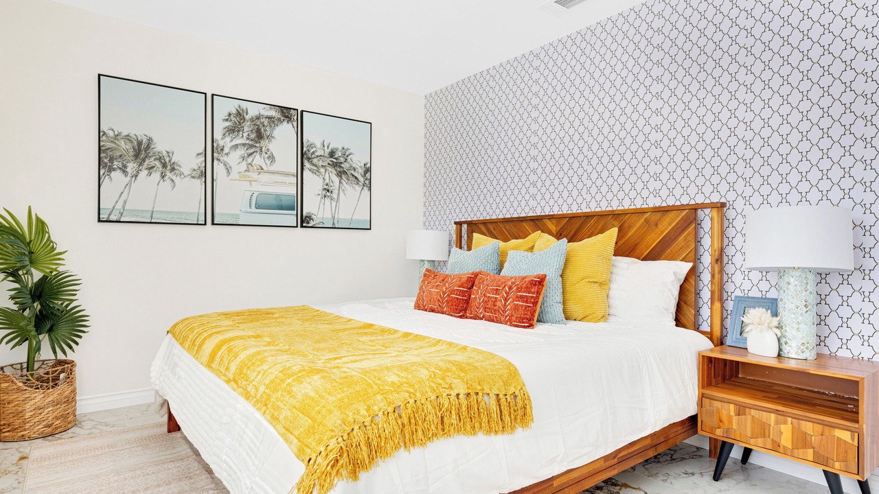 Photo of Bedroom in Midway City