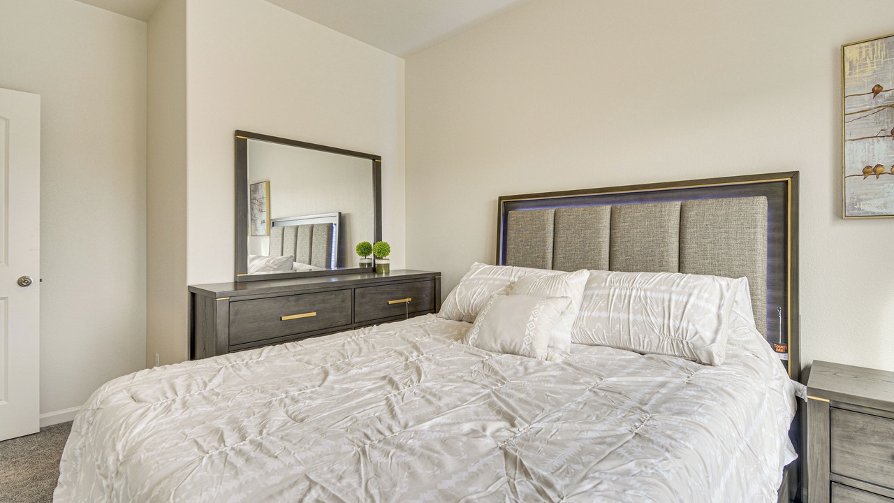 Photo of Bedroom in Chowchilla