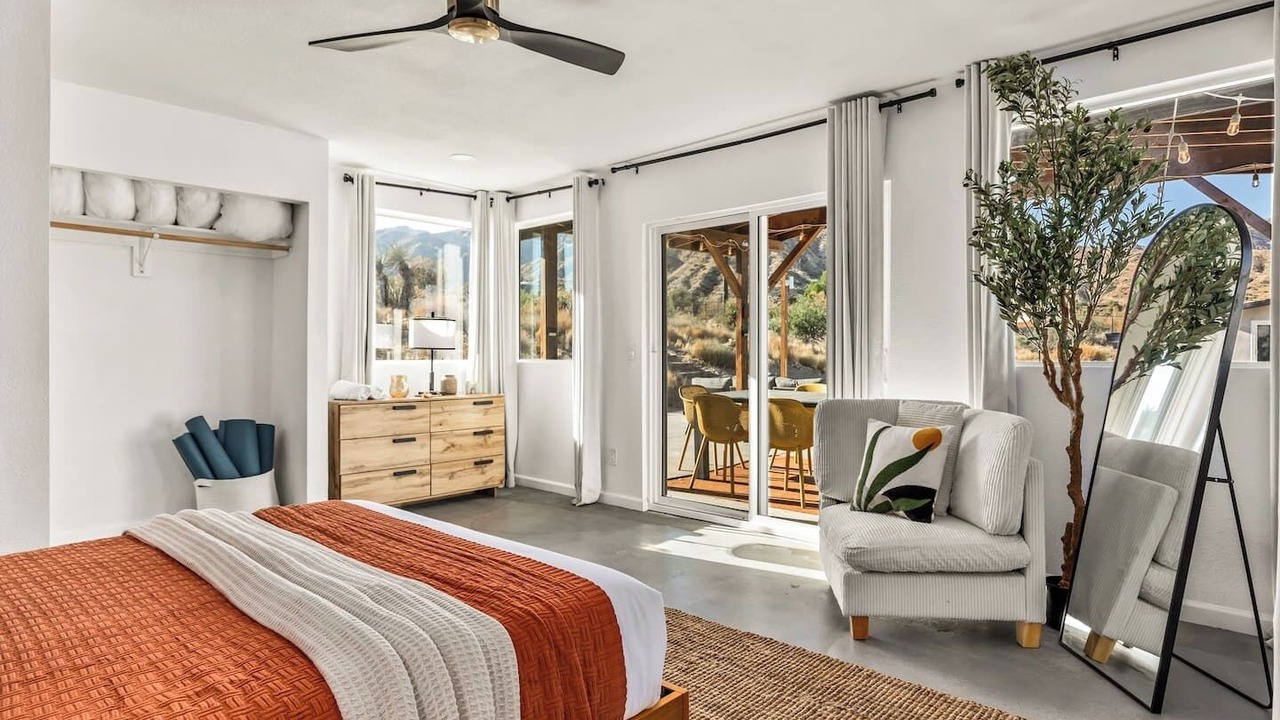 Photo of Bedroom in Morongo Valley