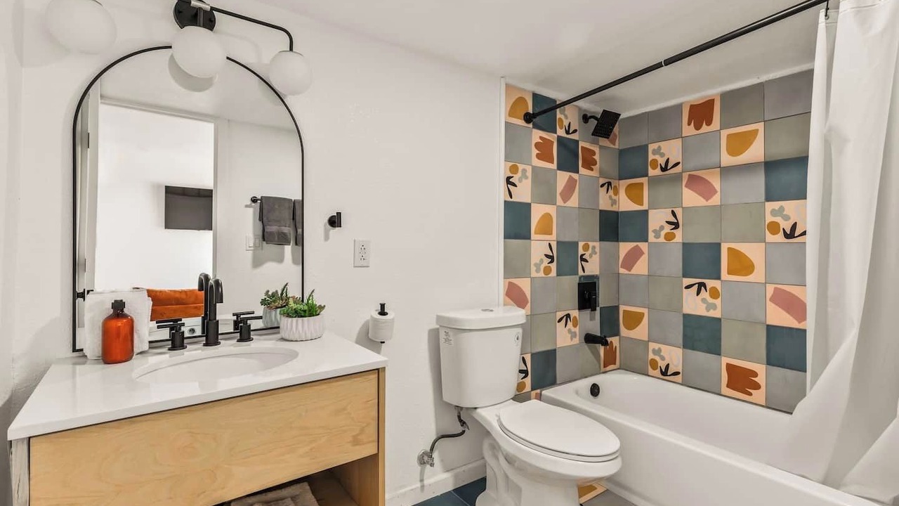Photo of Bathroom in Morongo Valley