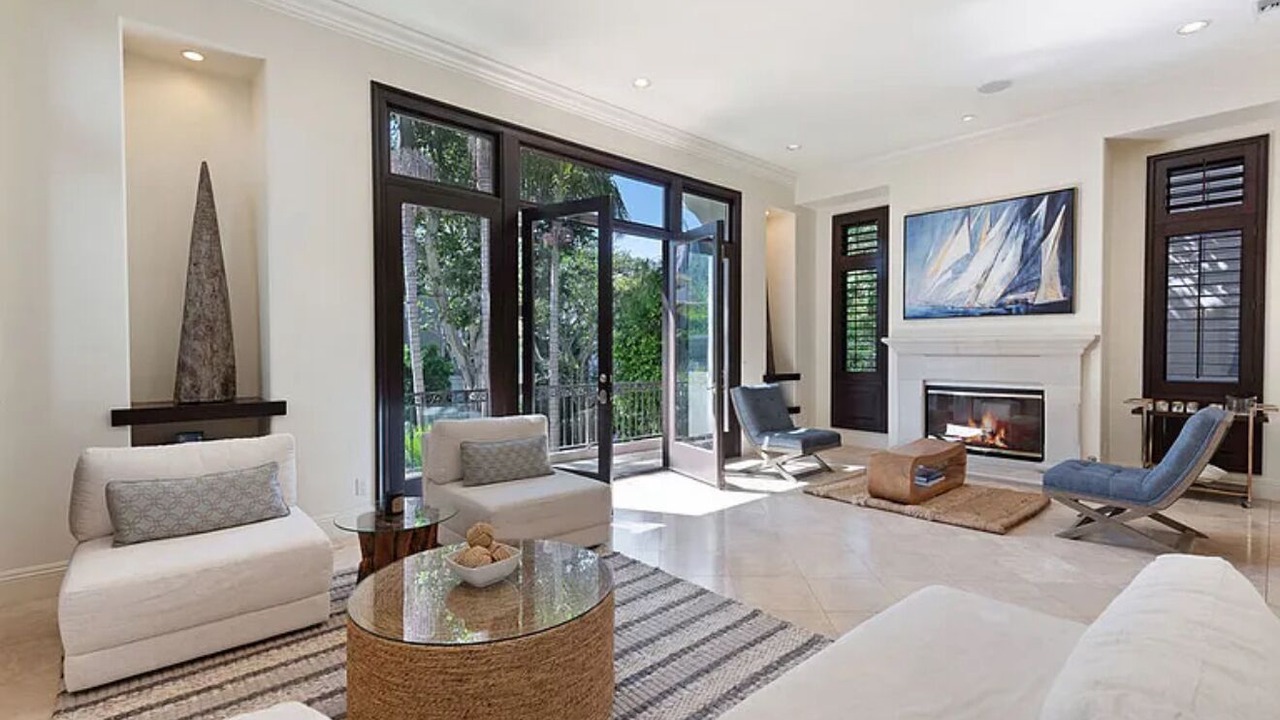 Photo of Livingroom in Marina Peninsula
