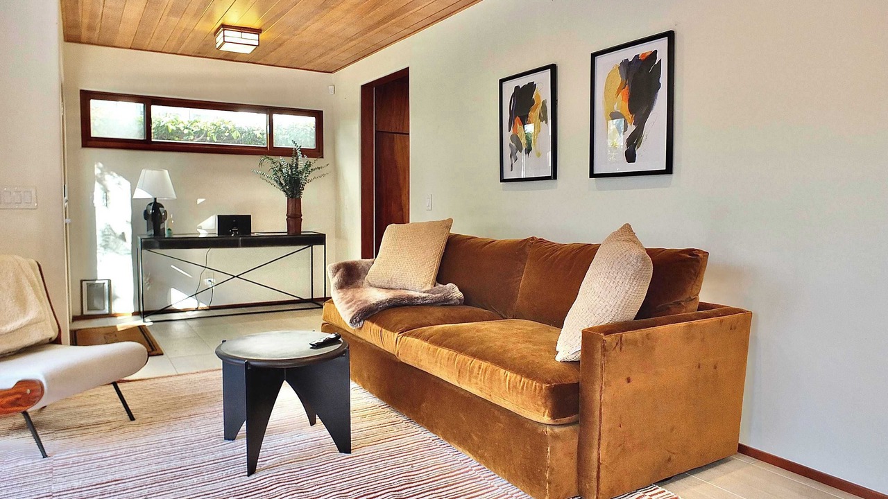 Photo of Bedroom in Peninsula