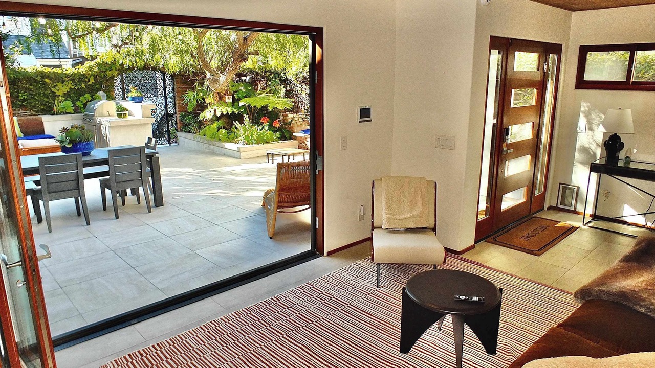 Photo of Bedroom in Peninsula