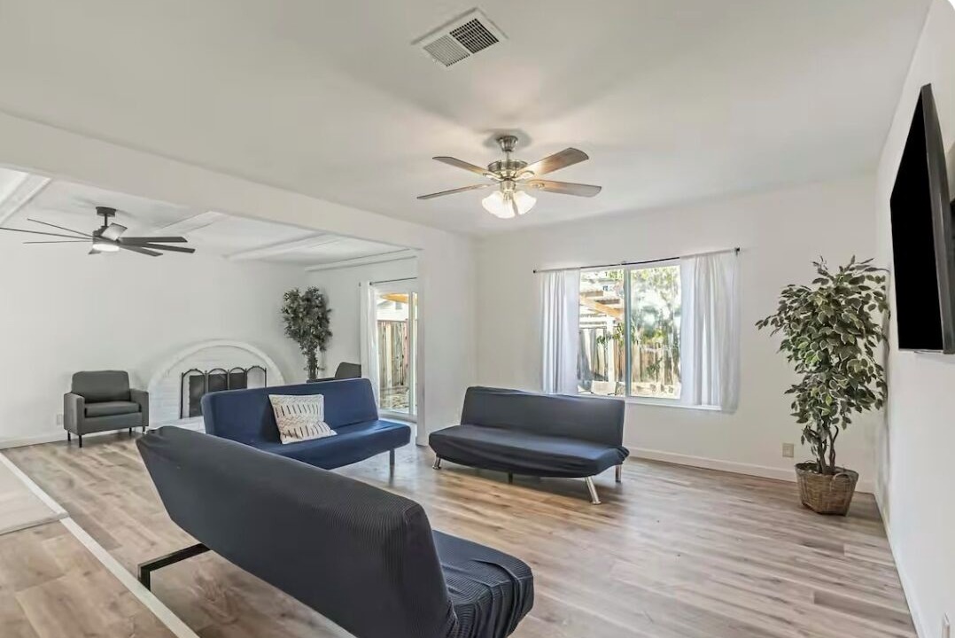 Photo of Livingroom in Morrill