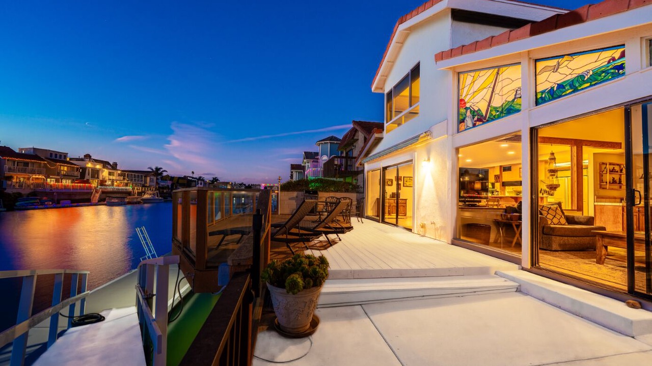 Photo of Patio Balcony in Channel Islands
