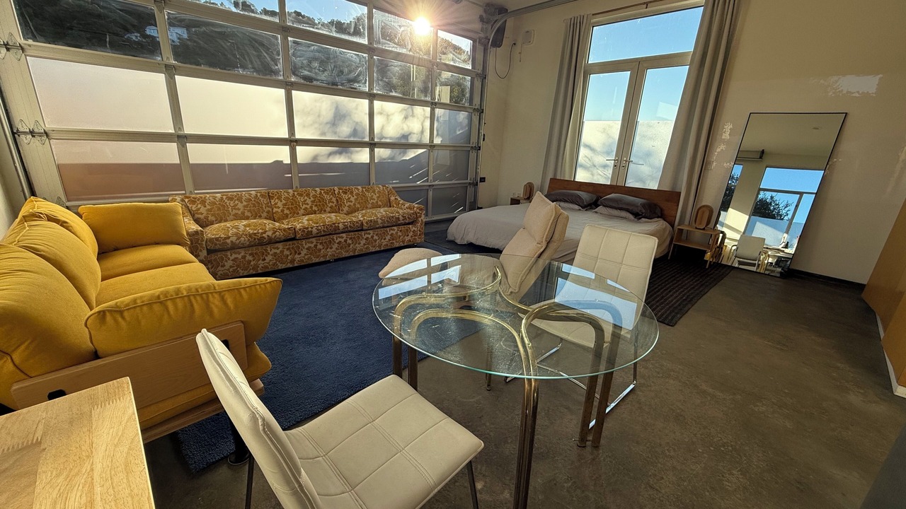 Photo of Bedroom in Topanga