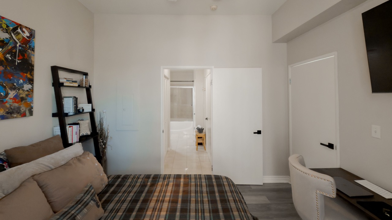 Photo of Bedroom in Waterfront