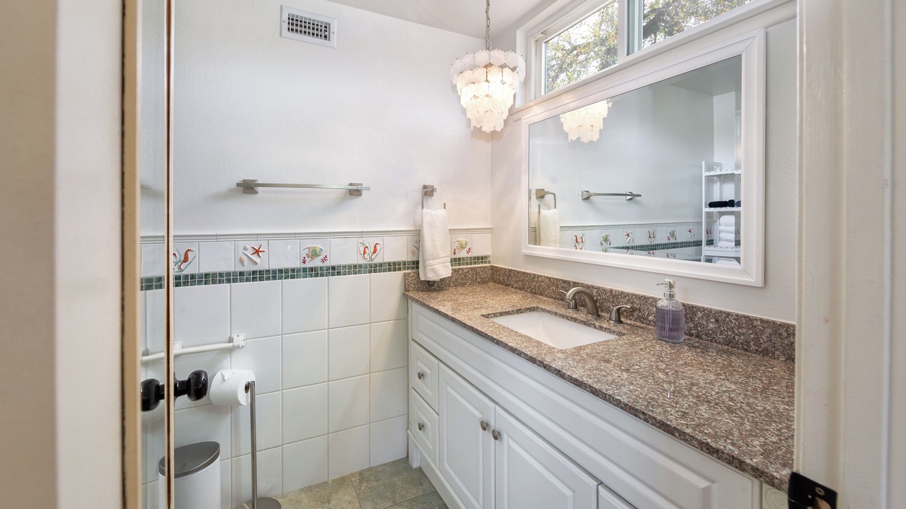 Photo of Bathroom in Ventura