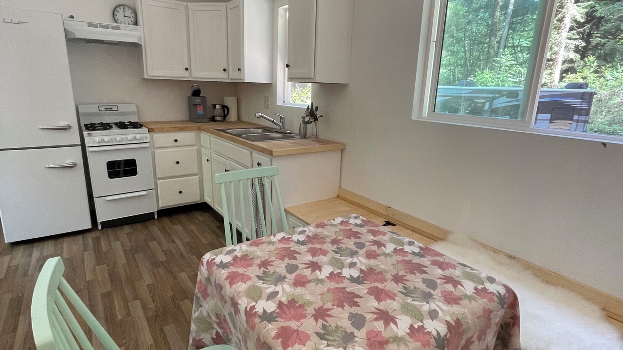 Photo of Kitchen in Klamath