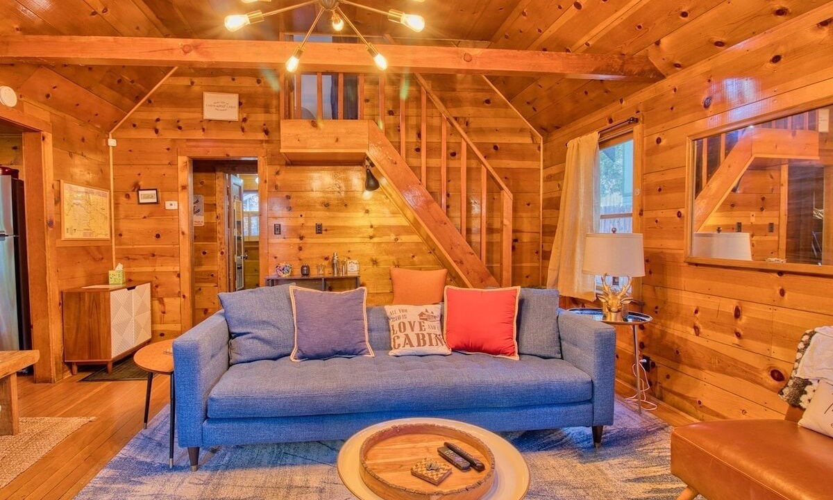 Photo of Livingroom in Wrightwood