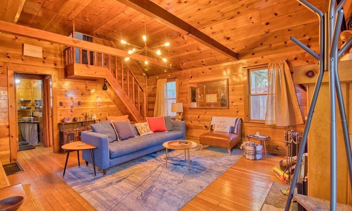 Photo of Livingroom in Wrightwood