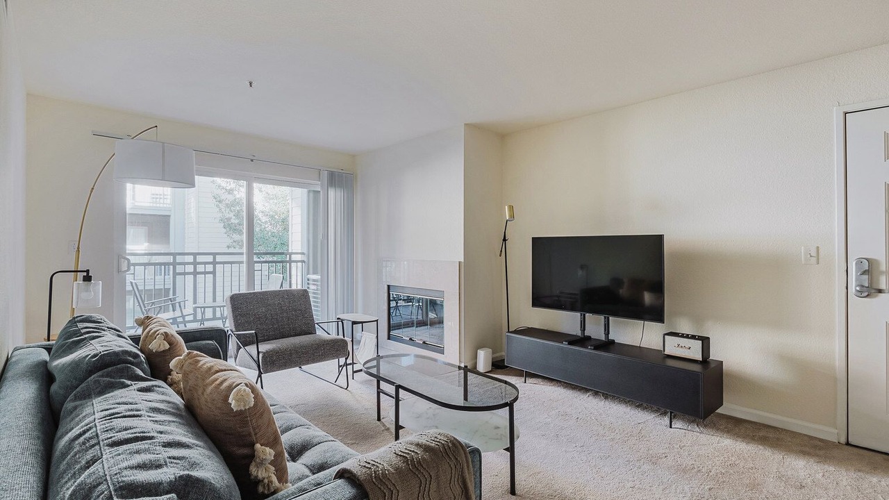 Photo of Livingroom in Sunnyvale