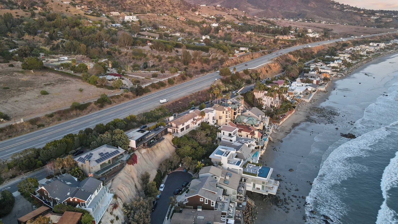 Photo of Others in Western Malibu