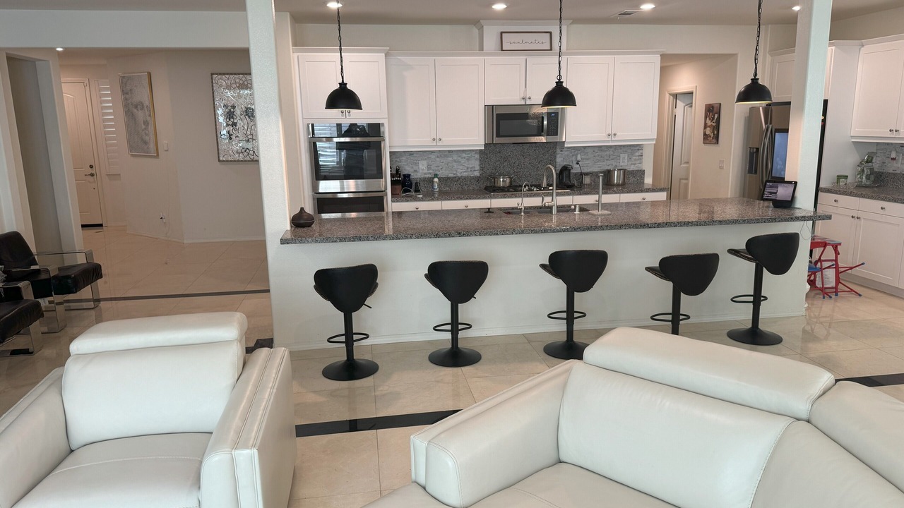 Photo of Livingroom in Sun City