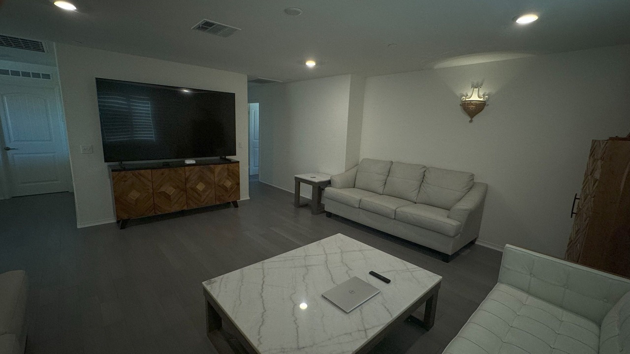 Photo of Livingroom in Sun City