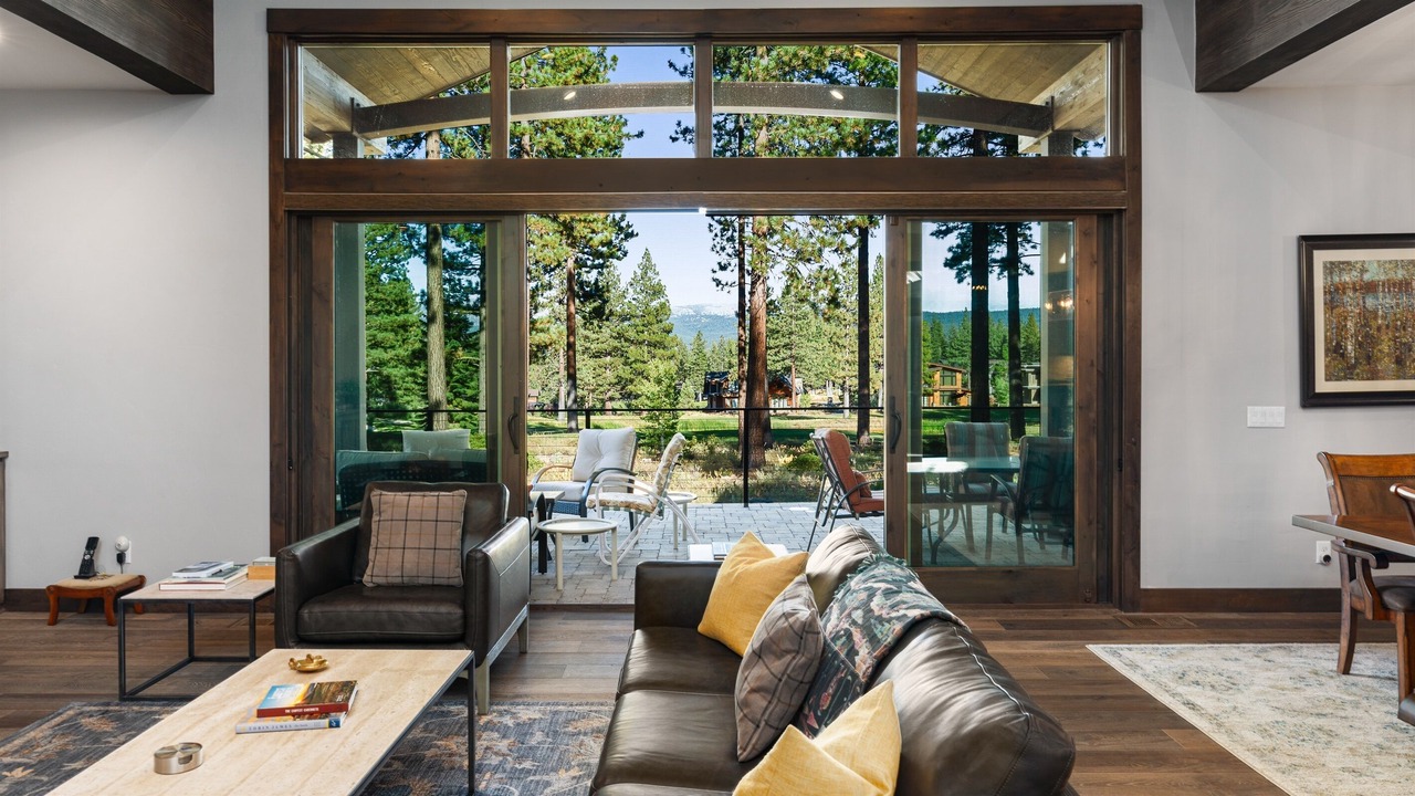 Photo of Livingroom in Ponderosa Palisades