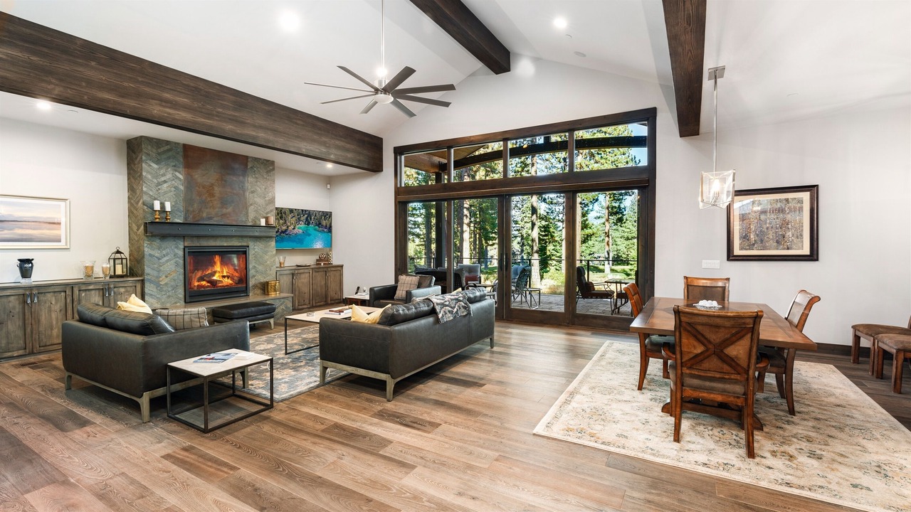 Photo of Livingroom in Ponderosa Palisades