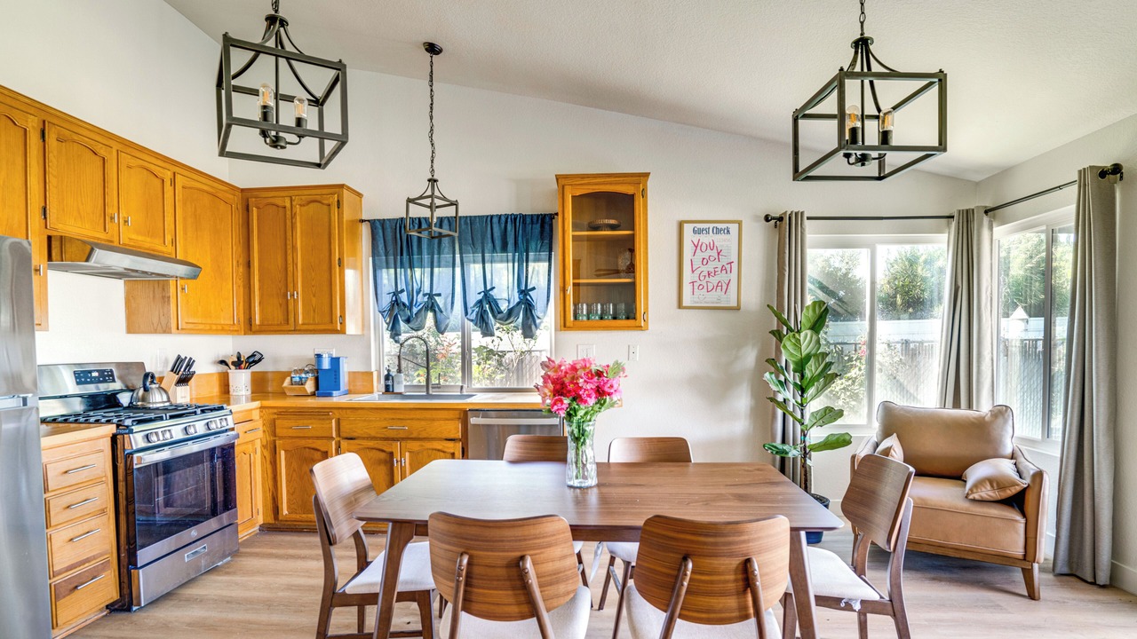 Photo of Kitchen in Lake Elsinore