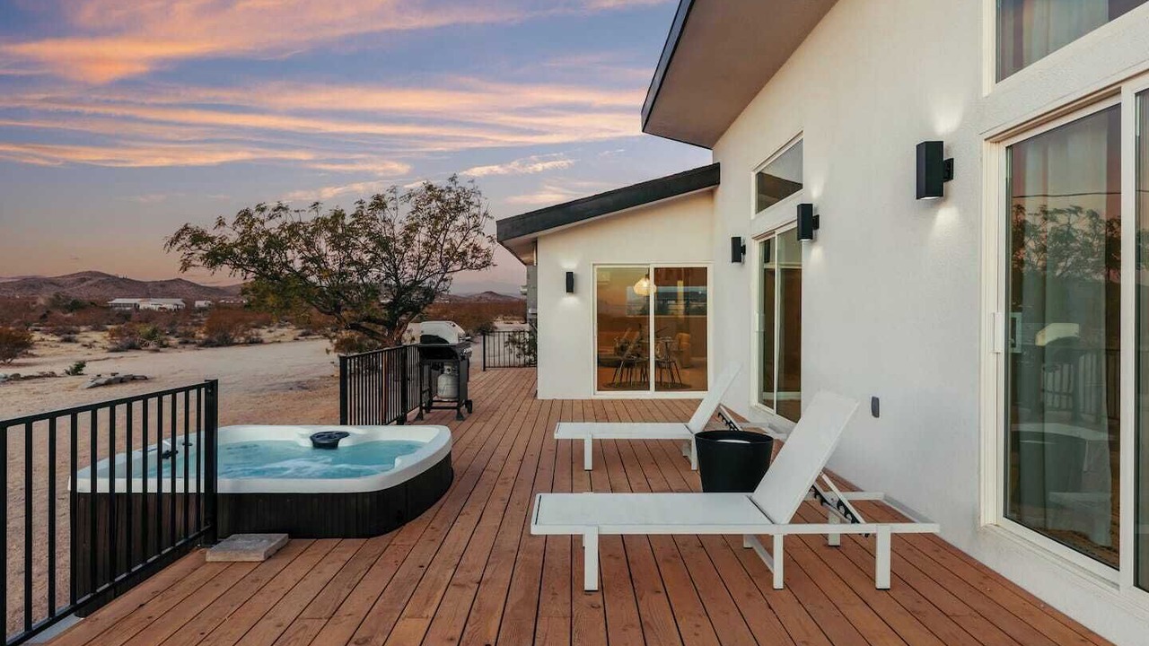 Photo of Patio Balcony in Joshua Tree