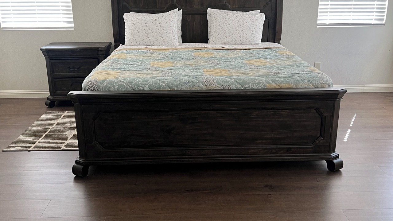 Photo of Bedroom in Lake Elsinore