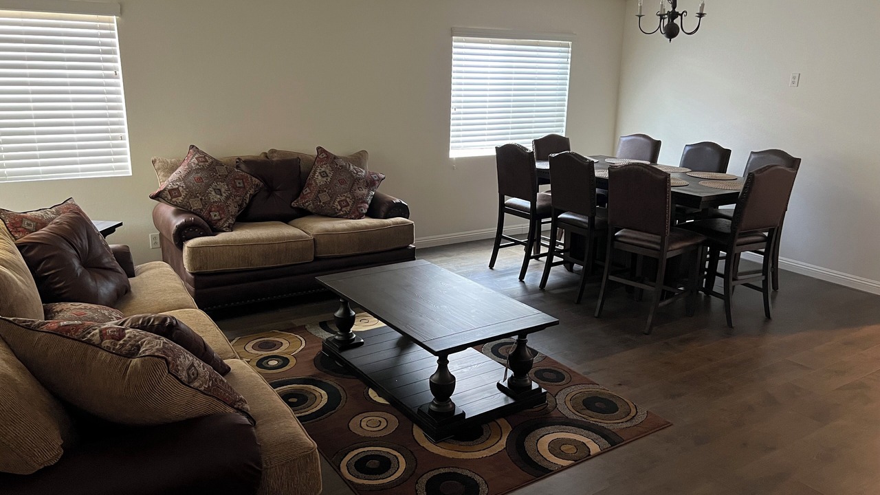 Photo of Livingroom in Lake Elsinore