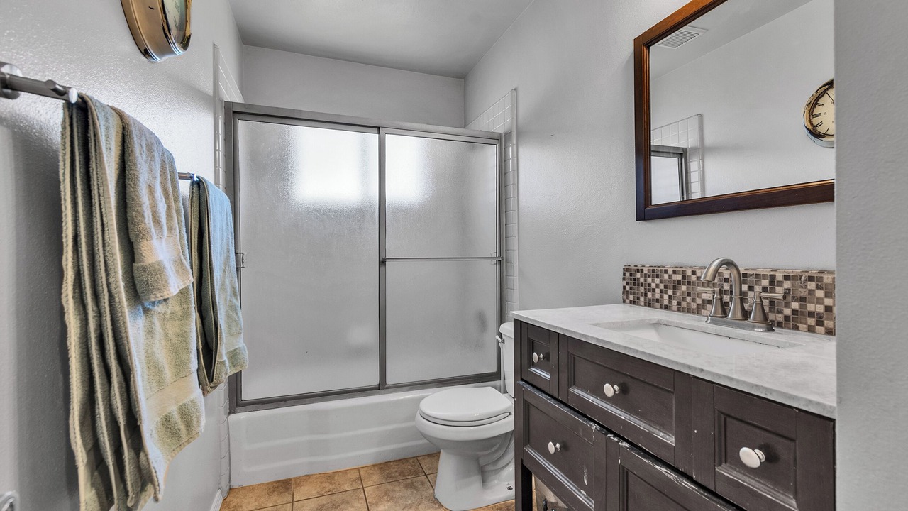 Photo of Bathroom in South Redlands