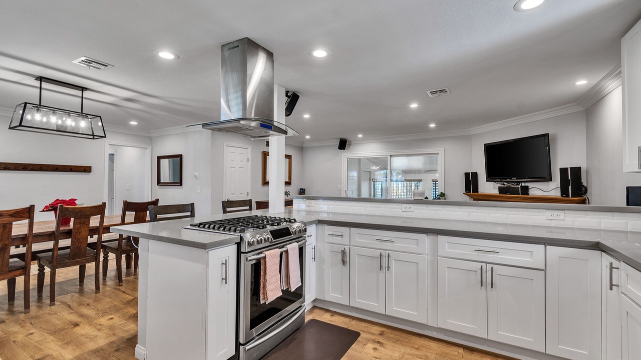 Photo of Kitchen in South Redlands