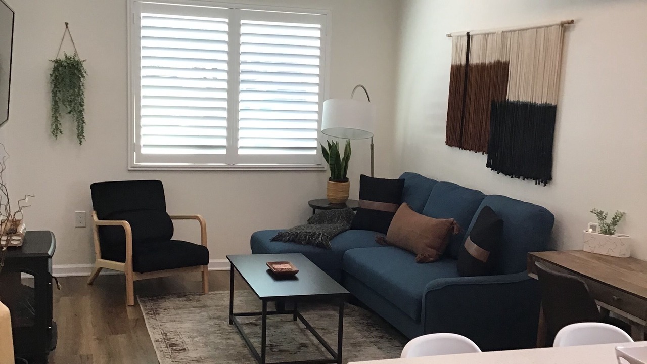 Photo of Livingroom in Upland