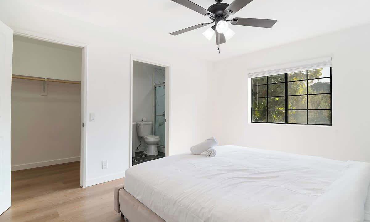 Photo of Bedroom in Van Nuys