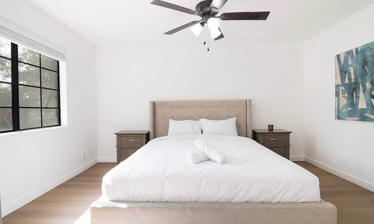 Photo of Bedroom in Van Nuys