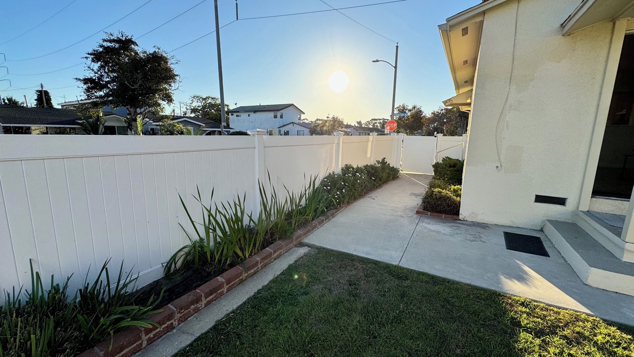Photo of Outdoor in Del Aire
