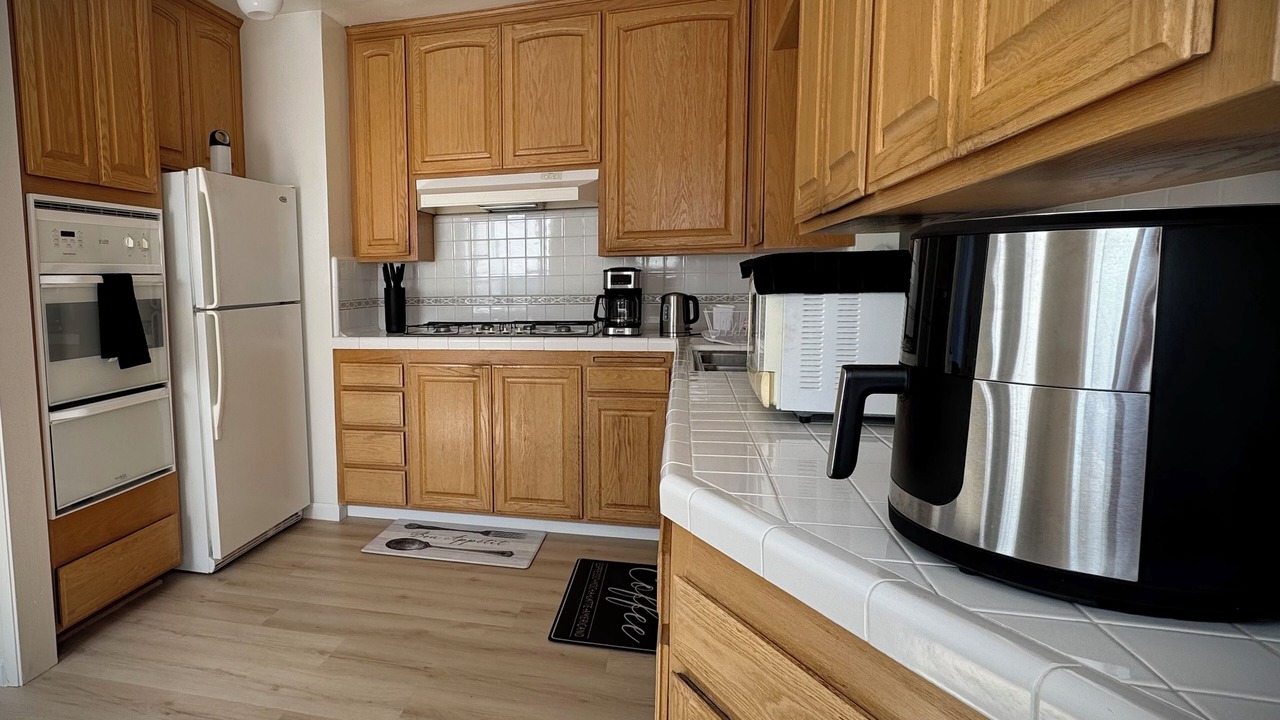 Photo of Kitchen in Del Aire