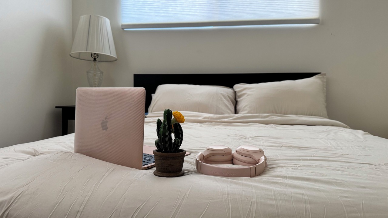 Photo of Bedroom in Del Aire