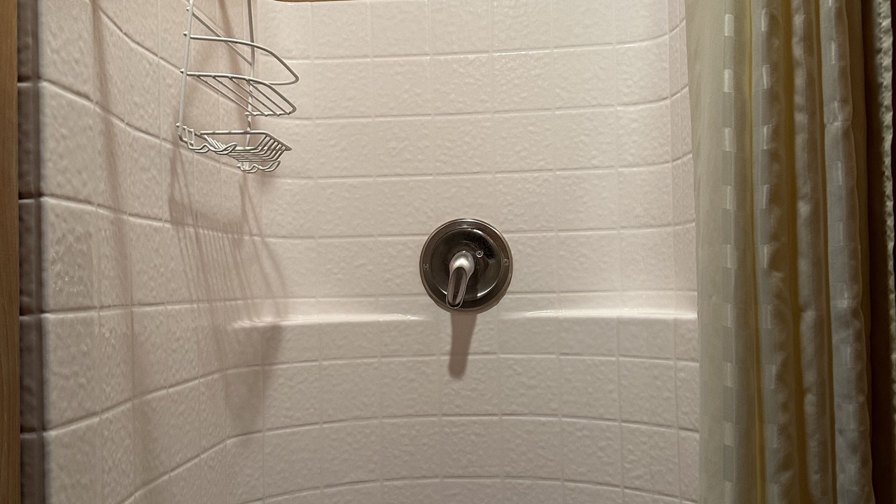 Photo of Bathroom in Incline