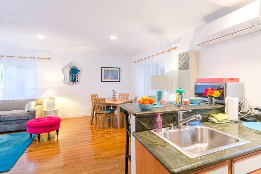Photo of Kitchen in Eastern Malibu